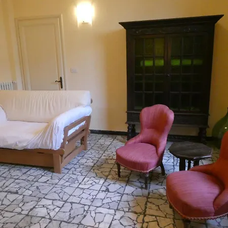 Casa Storica E Confortevole