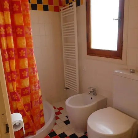 Casa Storica E Confortevole Vakantiehuis